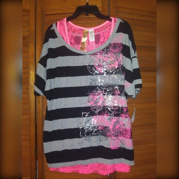 Striped lace layered short sleeve